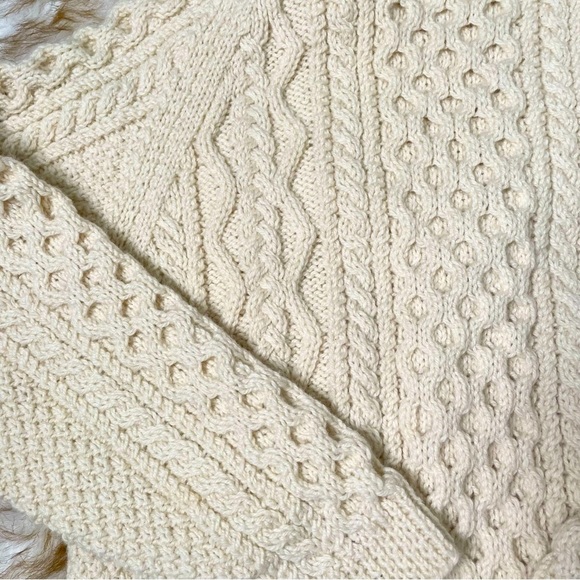 Hand made in Scotland chunky wool sweater - Picture 5 of 6